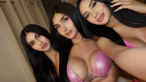 Emerald online show from November 2025 04:25:02 AM