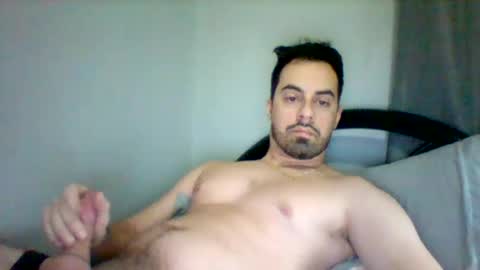Snapshot of emgee88 chatting on January 2025 09:04:02 PM emgee88 online show from January 2025 09:04:02 PM