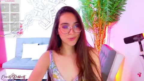 Emmily Roberts online show from February 2026 01:28:01 AM