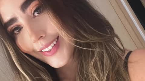 emi_royse online show from March 2025 10:32:01 PM