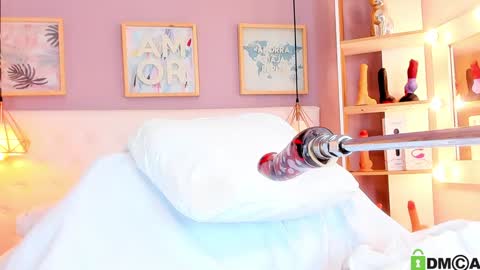 Emily Sarai online show from January 2025 08:10:02 PM