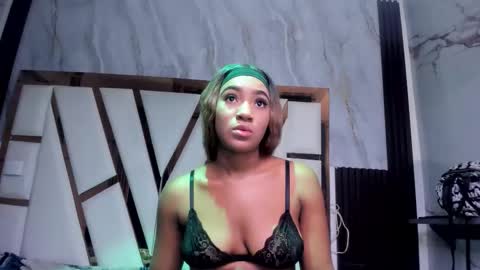 Emy online show from February 2026 01:53:02 AM