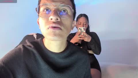 Emi online show from November 2025 08:13:02 PM