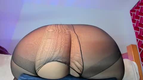 Emi online show from March 2026 05:44:01 AM