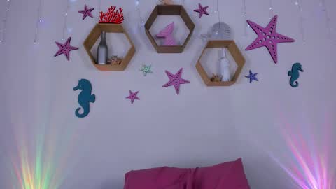 Emily  online show from February 2025 09:11:01 AM