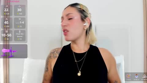 EMILY ROBERTS online show from February 2026 07:23:02 PM