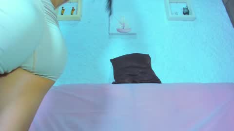 Emily online show from January 2025 12:07:02 PM