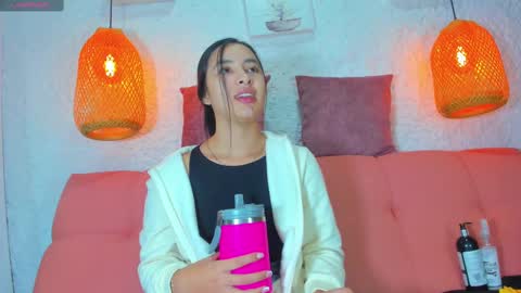 Emily online show from October 2025 12:08:02 PM