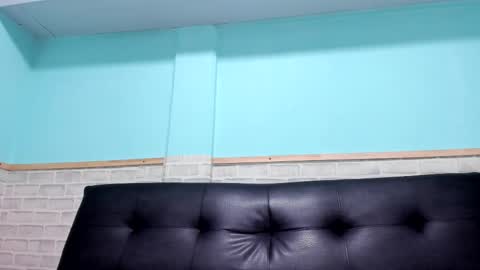 Emily online show from October 2025 01:42:01 PM