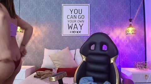 Emily online show from January 2025 09:57:01 PM