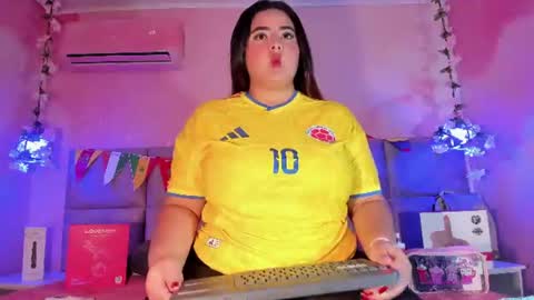 Emiily Grace online show from July 2026 11:38:01 AM