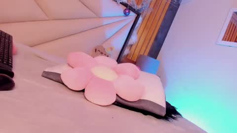 Emily online show from December 2024 11:51:01 PM