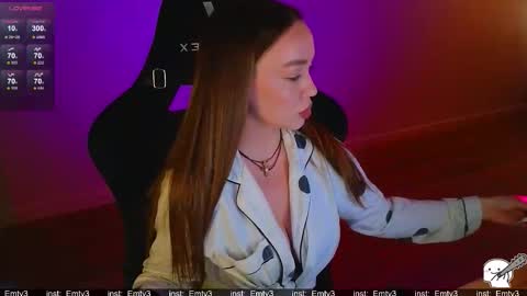 Emili online show from March 2026 11:57:01 AM