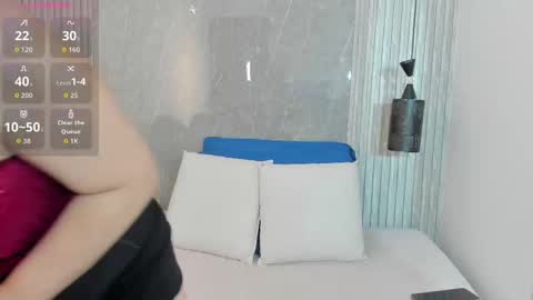 Emily online show from September 2025 11:43:01 AM