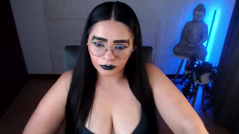 POWERFULL GODDESS EMILI online show from December 2024 01:11:01 AM