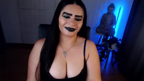 POWERFULL GODDESS EMILI online show from December 2024 01:29:01 AM