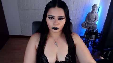 POWERFULL GODDESS EMILI online show from February 2025 08:56:01 PM