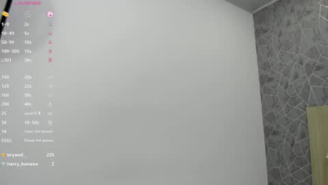 Emili Lenus online show from January 2025 02:28:02 PM