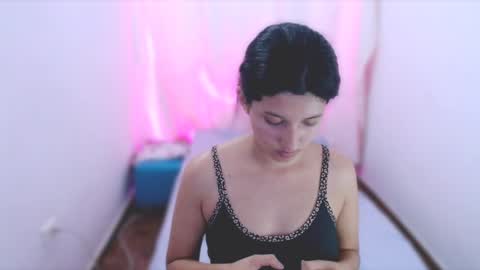 Snapshot of emili_riders chatting on January 2025 10:11:02 PM emili riders online show from January 2025 10:11:02 PM