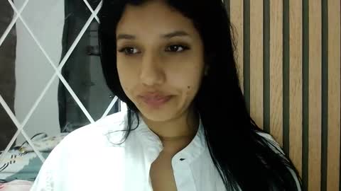 Snapshot of emili_riders chatting on February 2025 11:36:01 PM emili riders online show from February 2025 11:36:01 PM