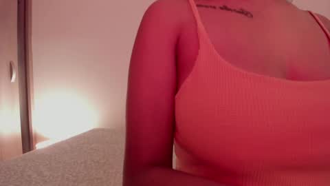 Emilia Big Boobs online show from January 2025 04:04:01 PM