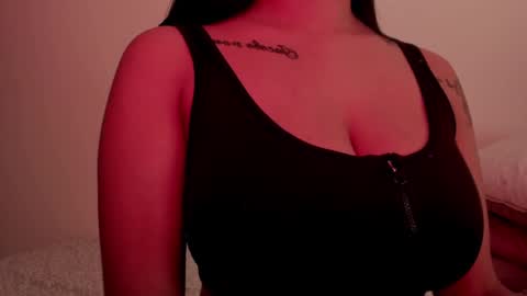 Emilia Big Boobs online show from January 2025 02:33:01 AM