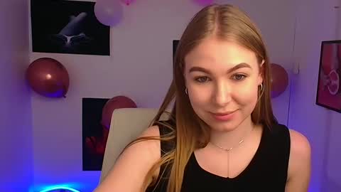 Emilia online show from February 2025 03:16:01 PM