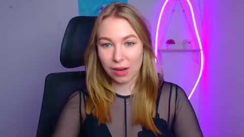 Emilia online show from March 2026 06:41:01 AM