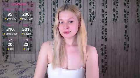 Amili online show from November 2025 02:38:01 PM