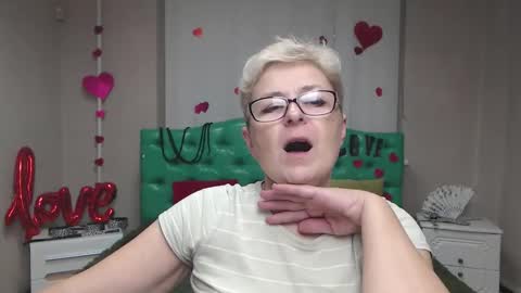 EmiliaGree online show from December 2025 06:02:01 PM