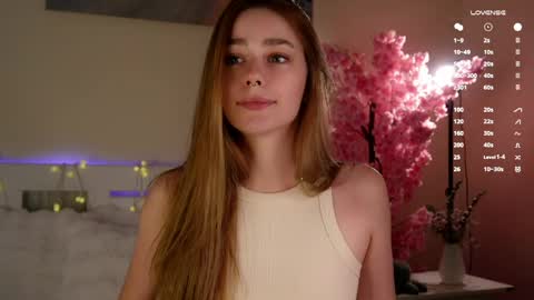 Tessa online show from April 2026 07:45:01 AM