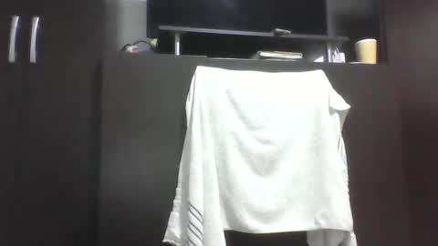 emiliahoney online show from December 2025 11:59:02 AM