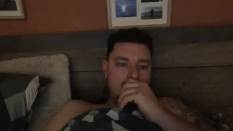 emiliano1256 online show from March 2026 03:54:02 AM