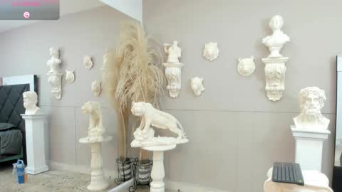 Emilio online show from November 2025 11:31:02 AM