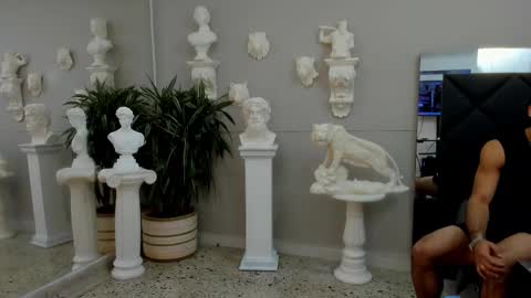 Emilio online show from November 2025 10:26:02 AM