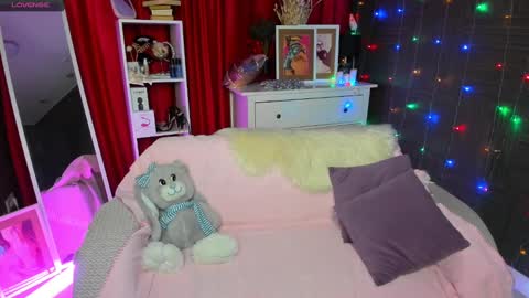 Emiliya online show from January 2025 01:15:01 AM