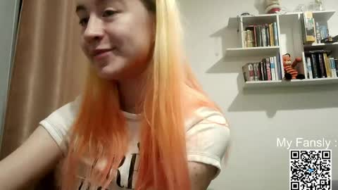 Emily online show from May 2026 09:33:02 PM