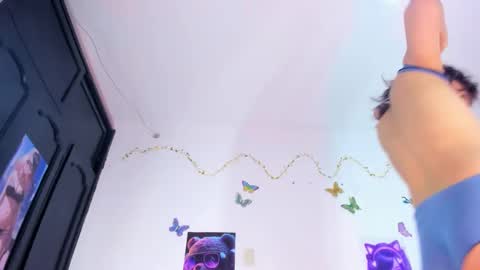 emily online show from February 2025 01:11:02 PM