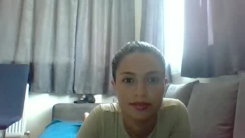 Snapshot of emilly_daniel chatting on June 2026 10:02:01 AM Emilly and Daniel online show from June 2026 10:02:01 AM