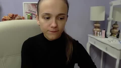 Emilly online show from September 2025 06:37:01 AM