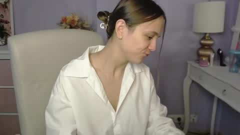 Emilly online show from February 2026 08:04:02 AM