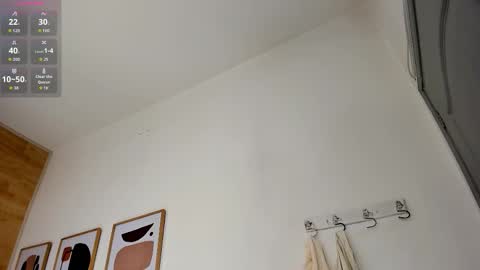 emilly_mell online show from September 2025 10:58:02 AM