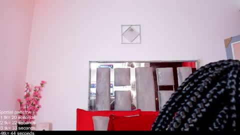 Snapshot of emillyroaa chatting on June 2026 08:44:02 PM Emilly Roa online show from June 2026 08:44:02 PM