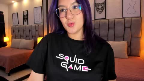 Emily online show from December 2024 07:44:02 AM