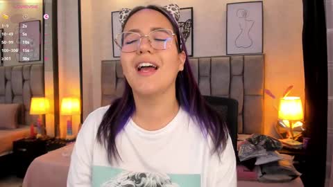 Emily online show from March 2025 06:12:02 AM