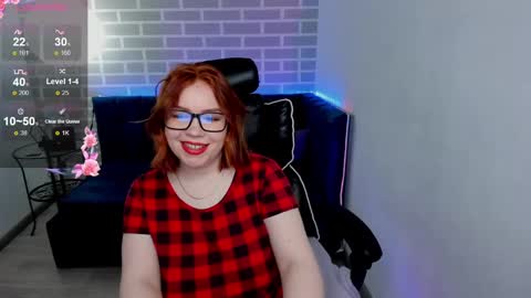 Snapshot of emily_amorre chatting on January 2025 01:51:02 AM Emily 3 online show from January 2025 01:51:02 AM