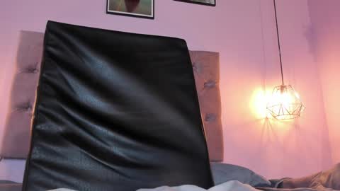 Emily online show from January 2025 11:29:01 PM