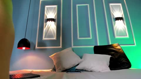 Emily online show from March 2025 12:23:01 PM