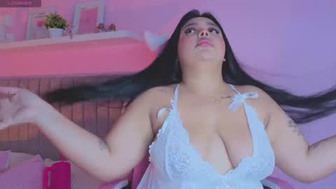 Snapshot of emily_cooper20_ chatting on November 2025 12:20:02 AM Emily online show from November 2025 12:20:02 AM