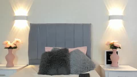 Emily online show from October 2025 04:18:01 PM